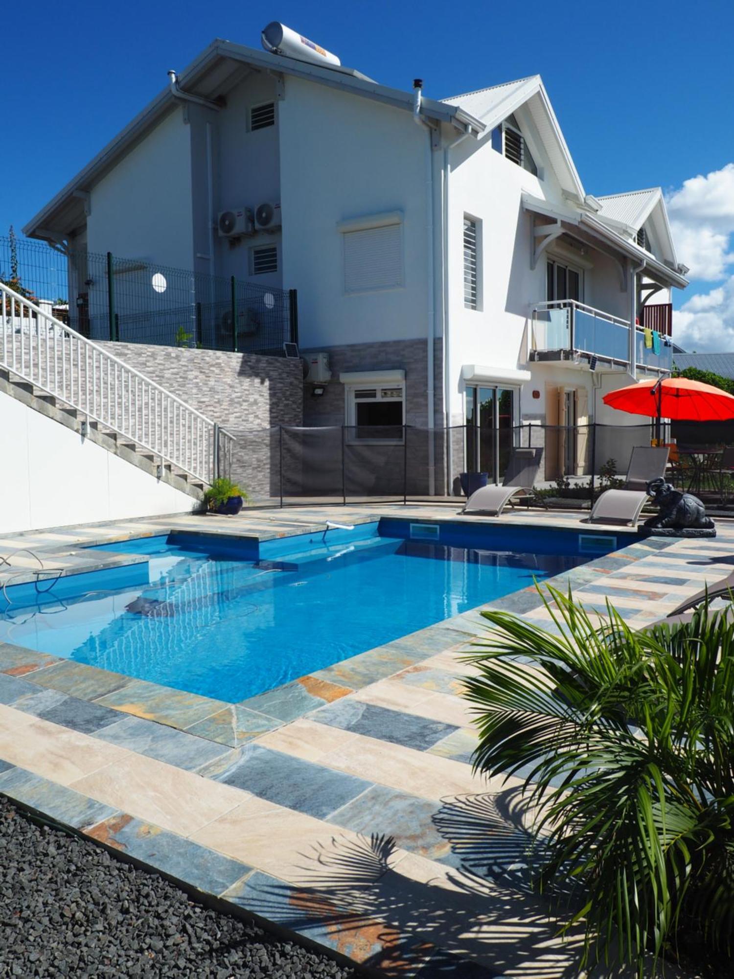 L'Eden De Josephine Apartment Le Moule Bagian luar foto