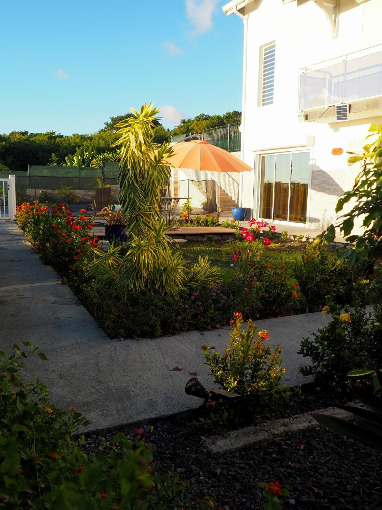 L'Eden De Josephine Apartment Le Moule Bagian luar foto