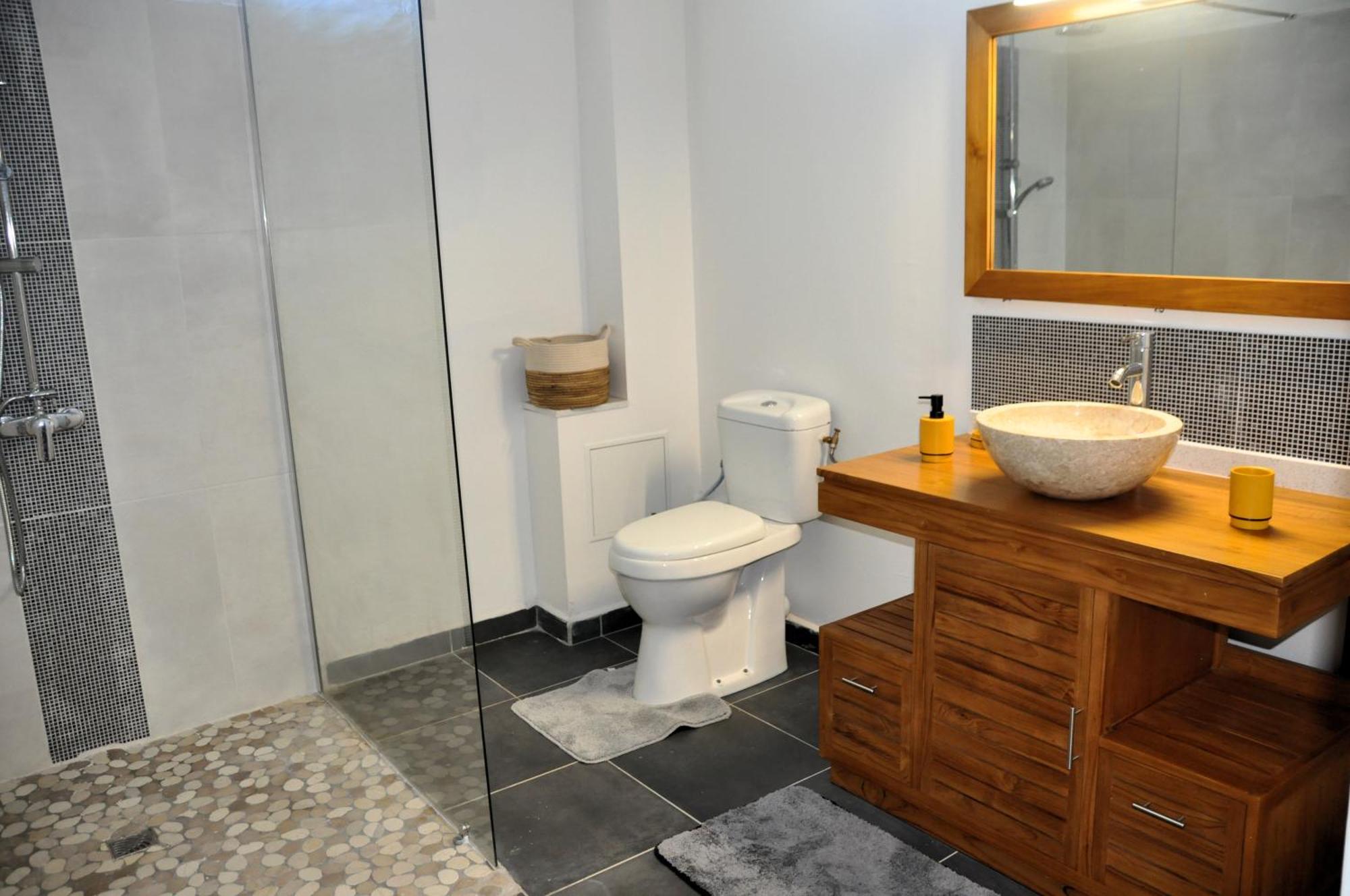 L'Eden De Josephine Apartment Le Moule Bagian luar foto
